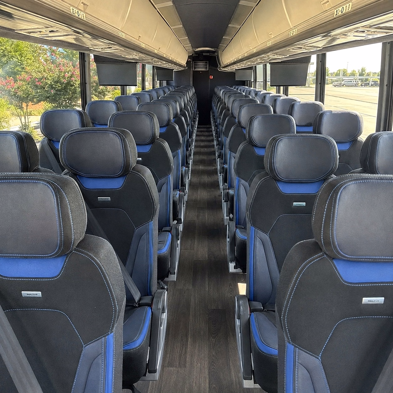 compare bus rental pricing in yakima online upfront and in minutes